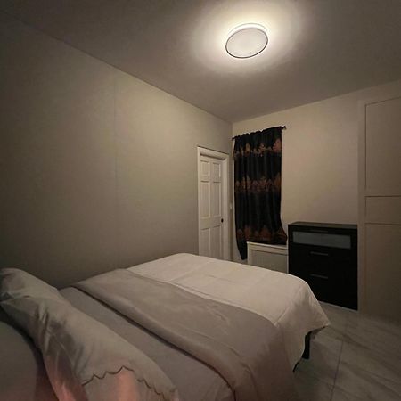 3 Bedrooms In 2Nd Floor Modern Brooklyn Home, Close To J Train 纽约 外观 照片